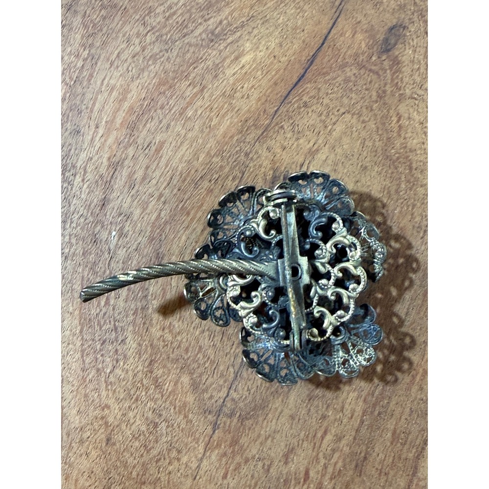 Vintage Filigree Flower Brooch Antiqued Gold Tone Multi Color Rhinestone Pin - Picture 3 of 3